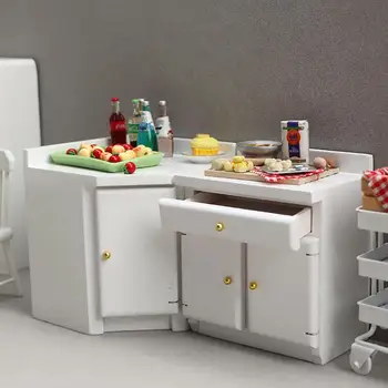 Yaratıcı Yüksek Simülasyon Ahşap 1/12 Ölçekli Mini Bebek Evi Mutfak Dolabı Mobilya Dollhouse Dolabı Minyatür Dolap