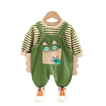 Yeni Bebek Kız Giysileri Takım Elbise Çocuk Erkek Moda pamuklu tişört Tulum 2 adet / takım Toddler Rahat Kostüm Çocuklar Şerit Eşofman