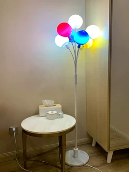 Renkli balon zemin lambası çocuk odası yatak odası lambası LED göz koruması erkek kız yaratıcı zemin lambası
