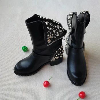 INS sıcak Kadın yarım çizmeler doğal deri ayakkabı artı boyutu 22-27. 9 cm Metal perçin+Toka kadife kadın kış ayakkabı goth punk ayakkabı
