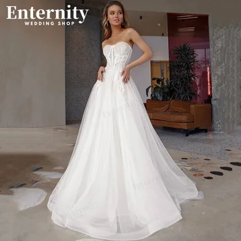 Zarif Bir Çizgi Straplez düğün elbisesi 2022 Dantel Aplikler Kolsuz gelin kıyafeti Kadınlar İçin Sweep Tren Robe De Mariage