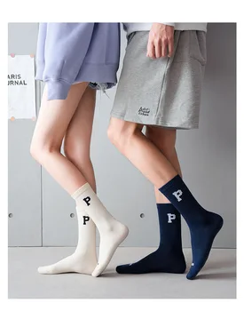 Çorap kadın Sonbahar ve Kış Pamuk Çorap Moda Harfler basketbol çorapları Penye Pamuk erkek spor çorapları Uzun Pamuklu Çorap