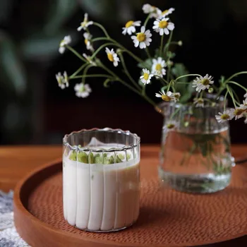 Yaratıcı kahvaltı süt kupası çizgili oluklu bardak cam