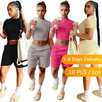 Toplu Ürünler Toptan Çok Yaz İki Parçalı Setleri Loungewear Kadın Kırpma üst ve şortlar seti Egzersiz Rahat Eşofman Kadın