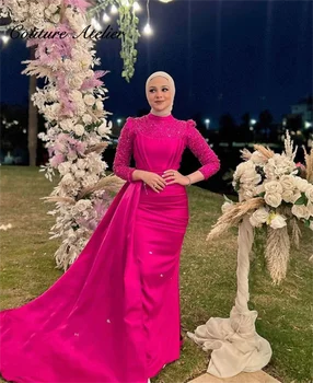 Koyu Pembe Boncuklu Uzun Kollu Müslüman Abiye Tren Dubai Zarif Saten Mermaid Düğün Parti Elbise Yüksek Boyun Resmi