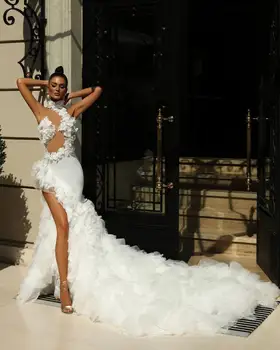 Halter Beyaz Mermaid düğün elbisesi Katmanlı Ruffles Tül Dantel Aplikler Robe De Mariee Custom Made Kolsuz gelinlikler