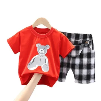 Yeni Bebek Giysileri Takım Elbise Yaz Çocuk Kız Giyim Erkek Karikatür T-shirt Şort 2 adet / takım Toddler Moda Kıyafet Çocuklar Eşofman
