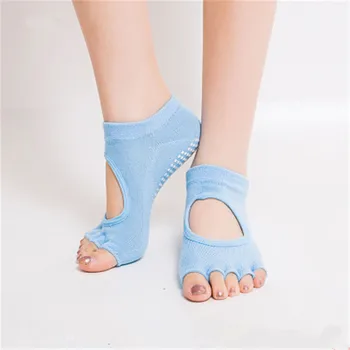 1 Çift Kadınlar Yoga Çorap 10 Renkler Yumuşak Backless Beş Ayak Kapalı spor çorapları Kaymaz Nefes Profesyonel spor çorapları