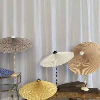 Iskandinav Vintage Pilili Şemsiye Led masa lambaları Minimalist Origami masa lambaları Danimarka Yatak Odası Başucu Ev Dekor Okuma Lambaları