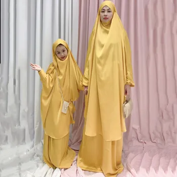 Eid Ramazan Müslüman 2 Parça Set Namaz Konfeksiyon Abaya Elbise Kadınlar Jilbab Başörtüsü Uzun Khimar Elbise İslam Dubai Elbise Peçe Burka